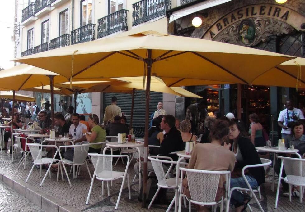 C3 Bairro Alto Cozy Romantic Loft In 18Th Century Building Lisbon Exterior photo